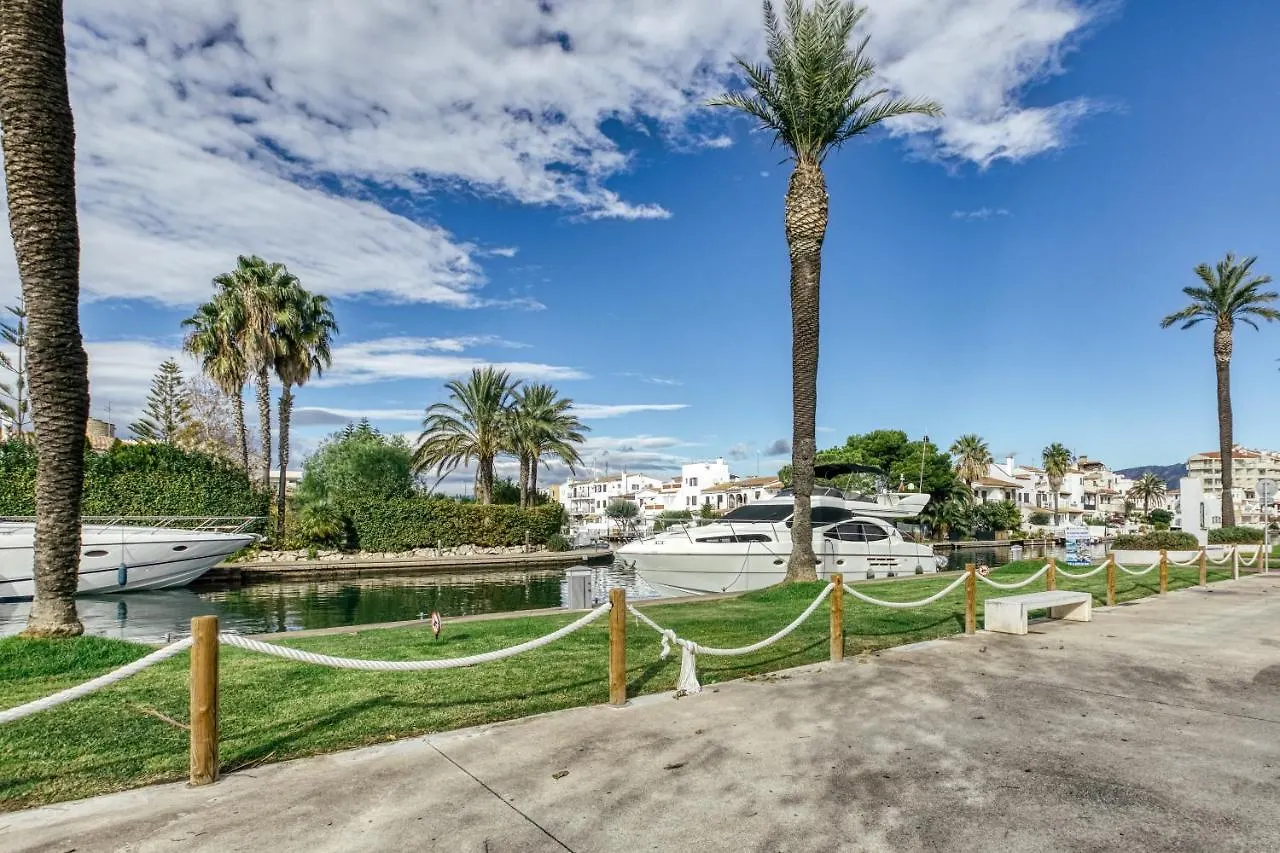 Holiday home Vila Empuriabrava En Centro