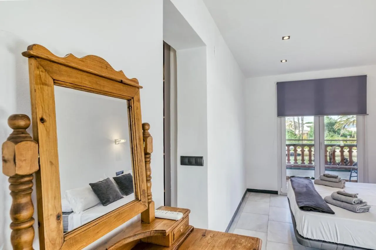 Vila Empuriabrava En Centro Spain